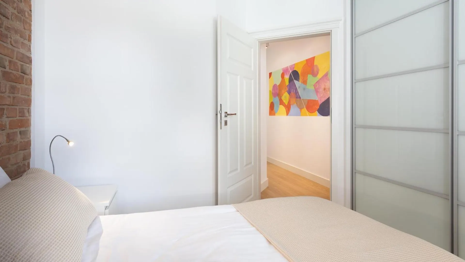 Garbary 49 - Old Town Apartment - Self Check-In 24H Poznan Poland